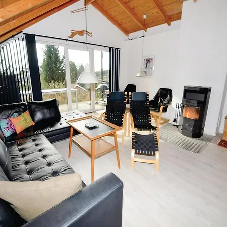 2 Bedroom Gorgeous Home In Ebeltoft * Ebeltoft