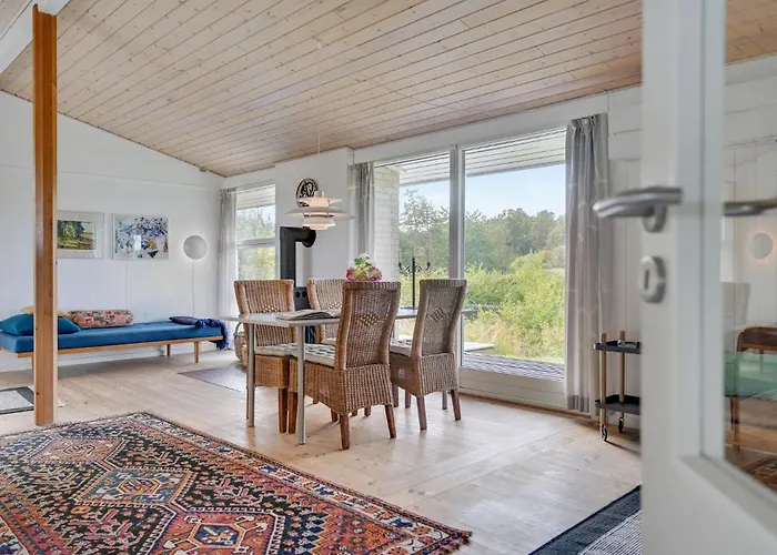 Holiday home 18 *