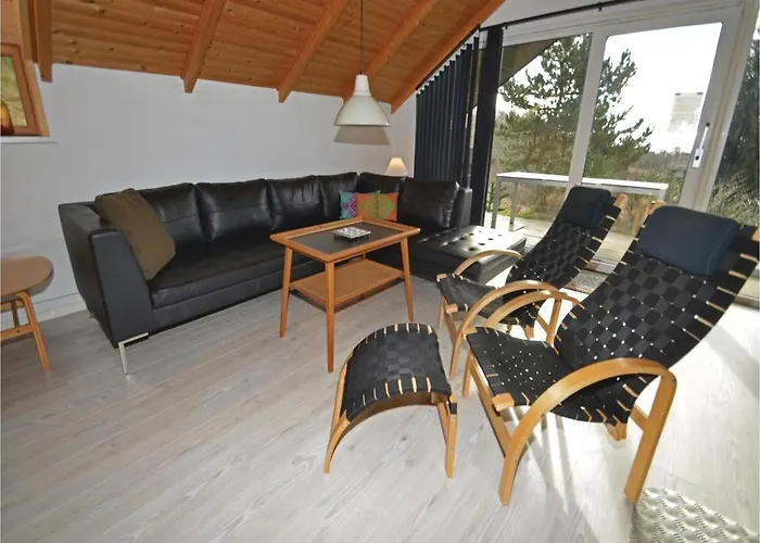 Holiday home 18 *
